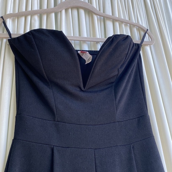 Black strapless jumpsuit - size medium - Picture 1 of 5